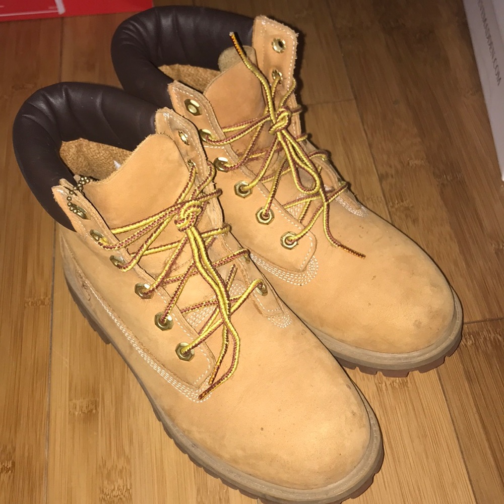 Timberlands boots !!